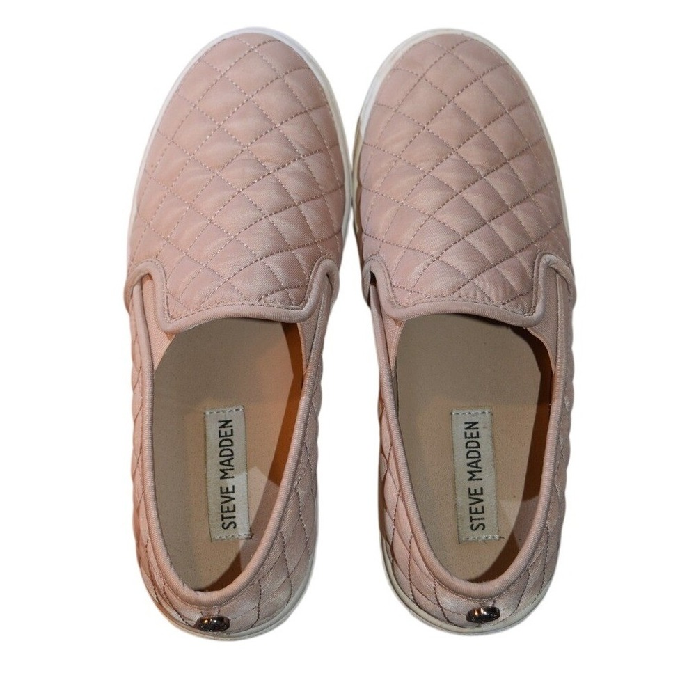 Steve Madden Blush Pink Sneaker Womens Size‎ 7 Excellent Quilted Slip On